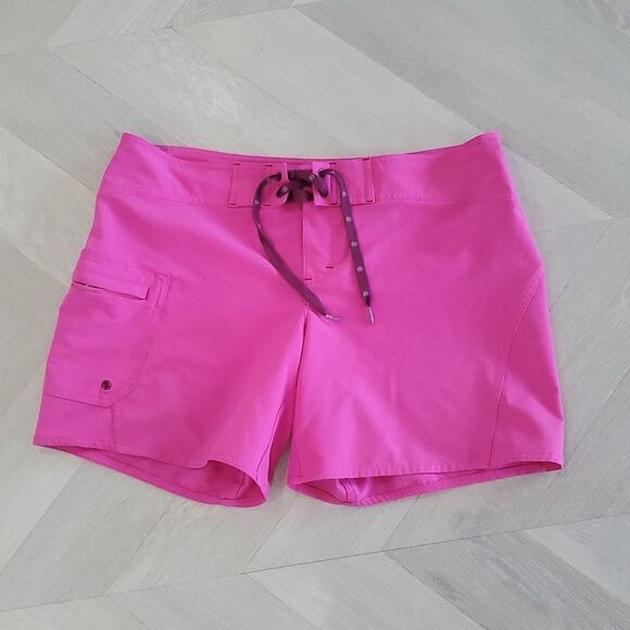 Athleta Board Shorts Womens 10 Clearwater Pink Geometric 6” Inseam UPF 50 Swim - Picture 1 of 4